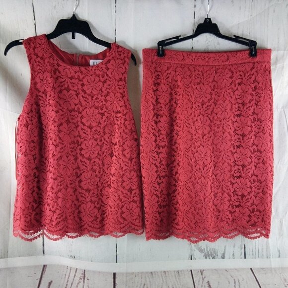 Elle Dresses & Skirts - Elle Womens Size M Red Lace Sleeveless Top And Midi Skirt Set